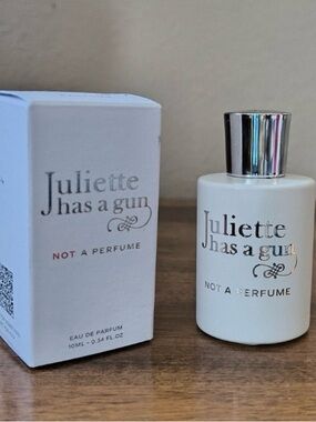 *NIB .34OZ* Juliette Has a Gun Not a Perfume Eau de Parfum